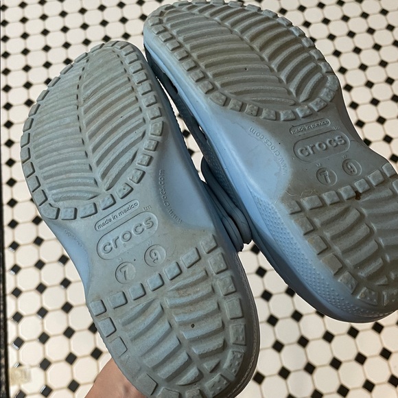 Classic Crocs 🩵 - Picture 3 of 6
